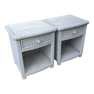 Vintage Coastal White Wicker Nightstands - a Pair For Sale