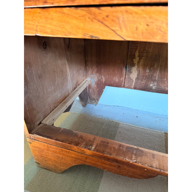 Antique 19th Century American Butternut Linen Cupboard or Blanket Press For Sale - Image 11 of 17
