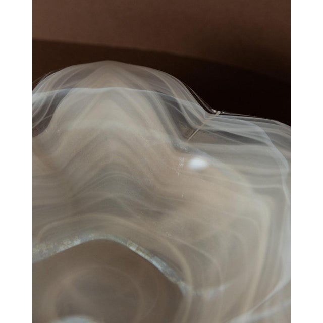 Vintage Murano Glass Bowl in Flower Shape with White Transparent Streaks For Sale - Image 6 of 11