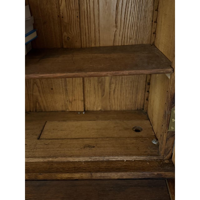 Antique American Ash Bookcase With Original Etched Glass Doors 1800s For Sale - Image 4 of 14