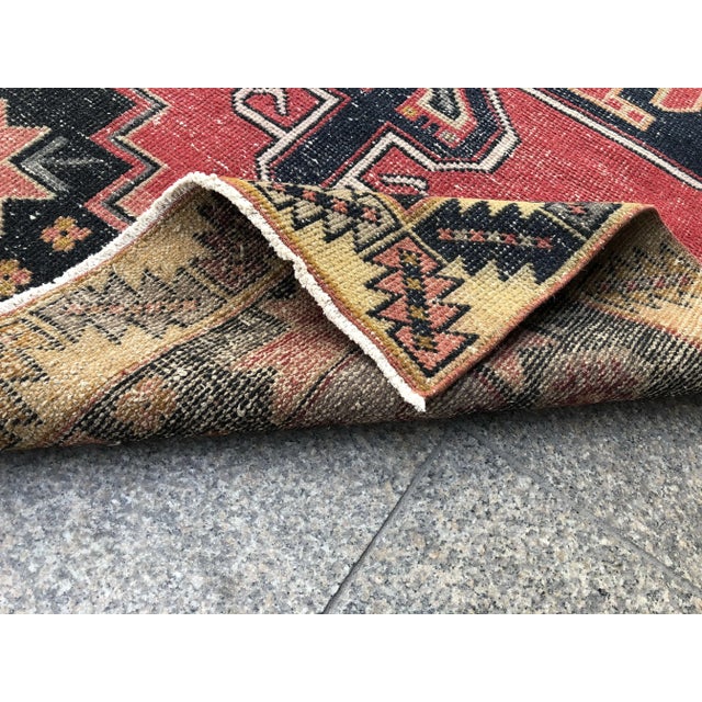 Vintage Handmade Turkish Wool Rug - 4′2″ × 8′7″ For Sale - Image 4 of 11
