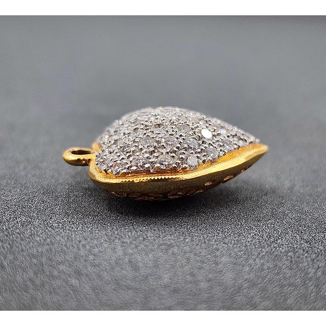 Early 21st Century 1.50 Ct Diamond Studded Heart Pendant For Sale - Image 5 of 9