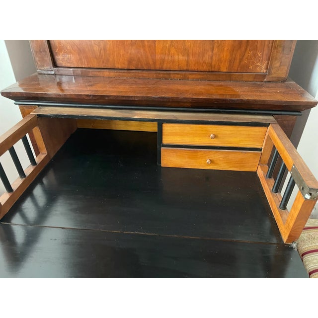 Biedermeier 1820 Austrian Viennese Biedermeier Walnut Vitrine Desk For Sale - Image 3 of 11