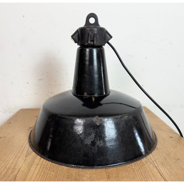Industrial Black Enamel Factory Lamp with Cast Iron Top, 1950s For Sale - Image 16 of 18