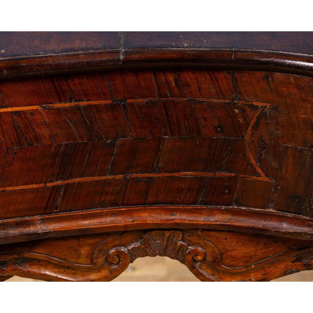 Wood Emilian-Ferrarese Console Table in Walnut Burl, Italy, 18th Century For Sale - Image 7 of 8
