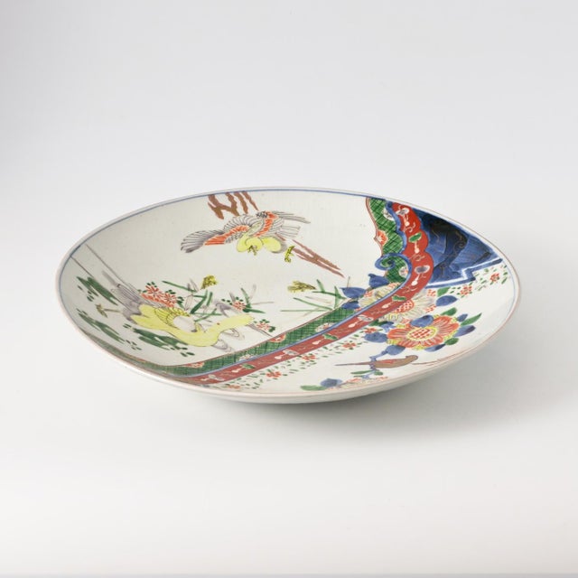 Large Japanese Imari Porcelain Dish, 1890s For Sale - Image 3 of 14