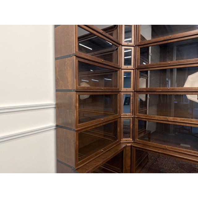 English Corner Bookcase in Burl Wood For Sale - Image 6 of 18