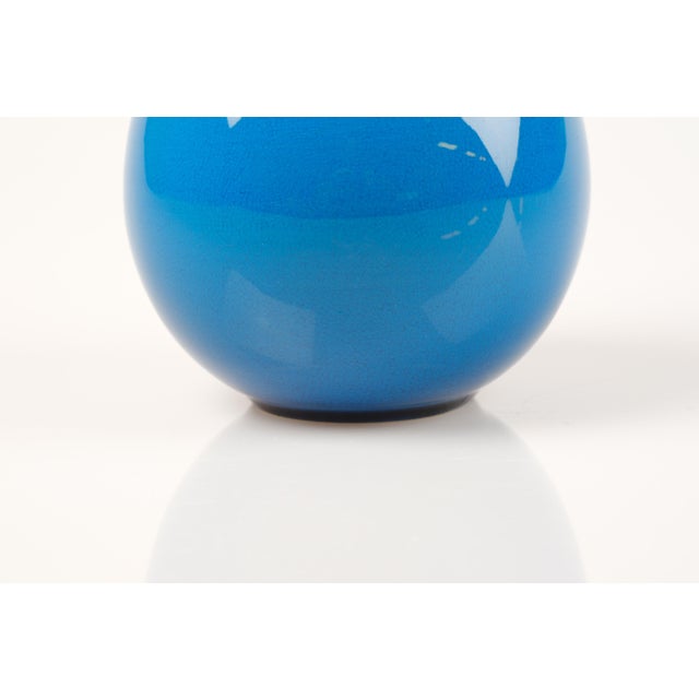 Rörstrand Scandinavian Modern Turquoise Ceramic Drop Vase by Carl-Harry Stålhane for Rörstrand, 1950s For Sale - Image 4 of 7