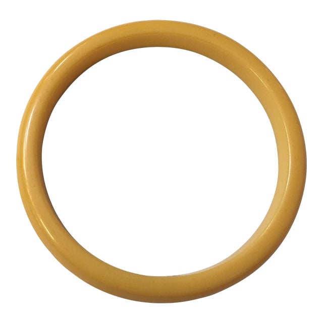 Art Deco Butterscotch Bakelite/Catalin Slip-on Bangle Bracelet For Sale