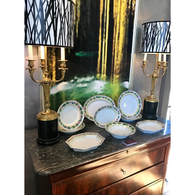 Neoclassical Berlin/Kpm Porcelain Dinner Service, King Wilhelm II Grape Motif - Set of 26 For Sale - Image 3 of 10