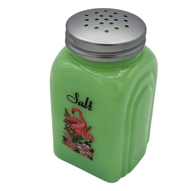 1940s Mid-Century Jadeite Green Glass Pink Flamingos Salt and Pepper Set For Sale - Image 5 of 13