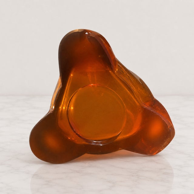 Viking Glass Three Foil Persimmon Swung Vase – Tall Mid-Century Modern Amber Orange Art Glass For Sale - Image 9 of 9