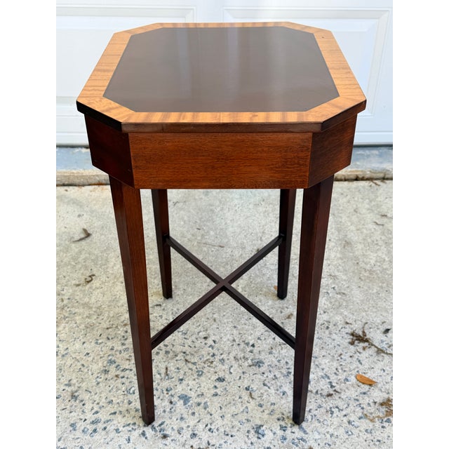 George III Flame Mahogany Work Table With Satinwood Band For Sale In Savannah - Image 6 of 11