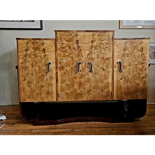 Art Deco 1930s English Art Deco Bar Cocktail Cabinet Attributed to Harry & Lou Epstein For Sale - Image 3 of 11