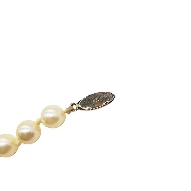 Metal Mid-Century South Sea Roud Pearl Choker Necklace on Silk Cord W/ Silver Clasp For Sale - Image 7 of 7