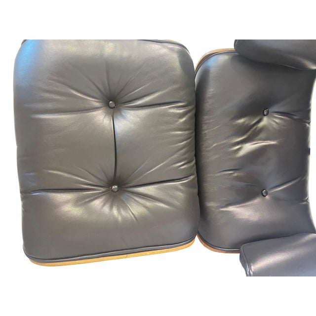 Mid 20th Century Mid 20th Century Walnut and Black Leather Lounge Chair Ottoman Attributed to PLycraft For Sale - Image 5 of 18