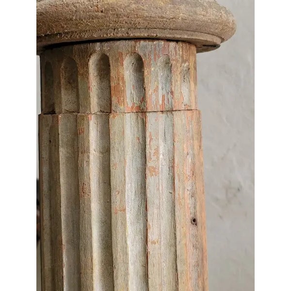 French Trio of 18th Century French Private Le Mans Chapel Columns For Sale - Image 3 of 15