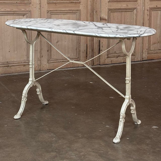 19th Century French Carrara Marble and Wrought Iron Bistro Table For Sale - Image 4 of 18