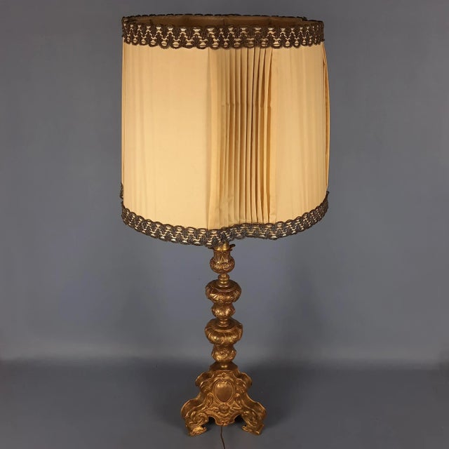 Antique Table Lamp in Wood and Brass, 1890s For Sale - Image 18 of 18