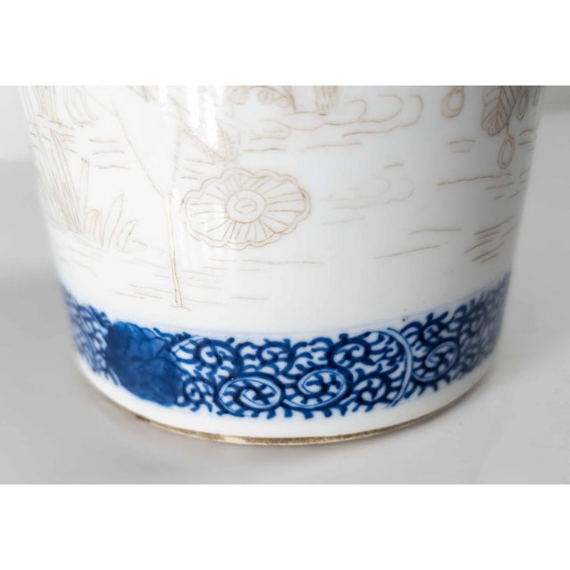 Ceramic 20th Century Chinese Late Qing or Republic Period Porcelain Hat Stand With Kezi Decoration For Sale - Image 7 of 17