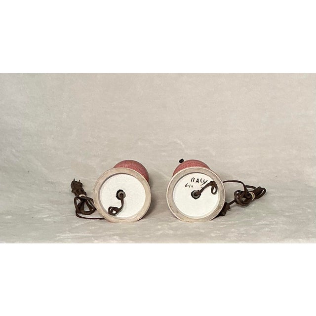 Pink Pair Vintage Italian Art Sgraffito Pottery Table Lamps by Fratelli Fanciullacci, 1950s-1960s For Sale - Image 8 of 12