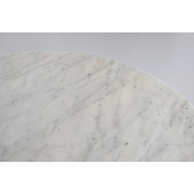 Blue Marble Tulip Dining Table by Eero Saarinen for Knoll International, 1980s For Sale - Image 8 of 13