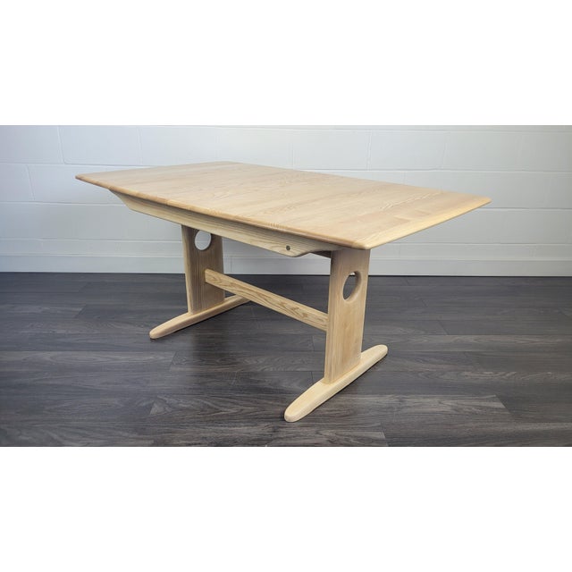 Windsor Extending Dining Table for Ercol, 2000s For Sale - Image 13 of 16