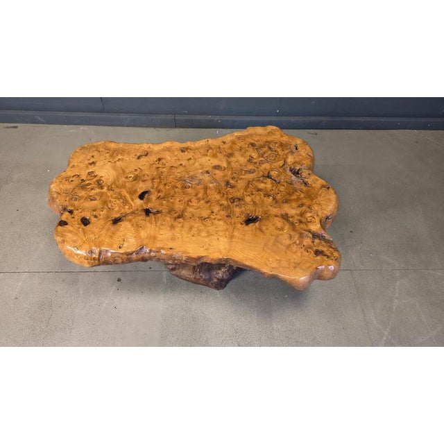 Shaped by nature, this coffee table is truly amazing with beautiful solid wood troughout. This is a true art piece of...