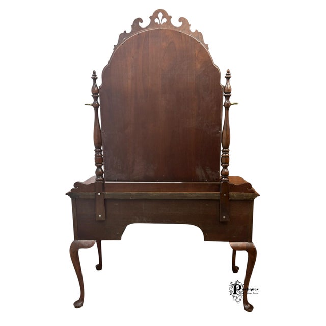 Brown Vintage Berkey & Gay Traditional Chippendale Style Mahogany Vanity & Mirror For Sale - Image 8 of 10