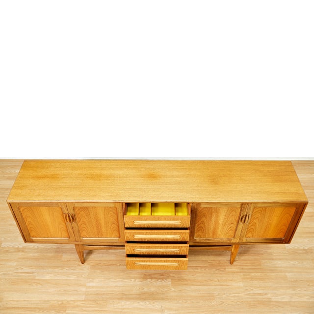 Brown 1960s Long Teak Mid Century Credenza by Vb Wilkins for G Plan For Sale - Image 8 of 10