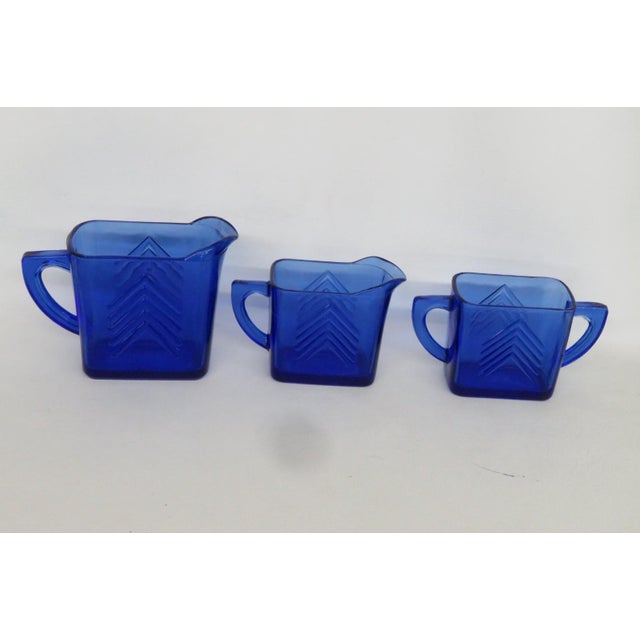 This beautiful 3pc Tea / Coffee Serving Set set is made of glass. This lovely set presents a stylish Chevron pattern to...