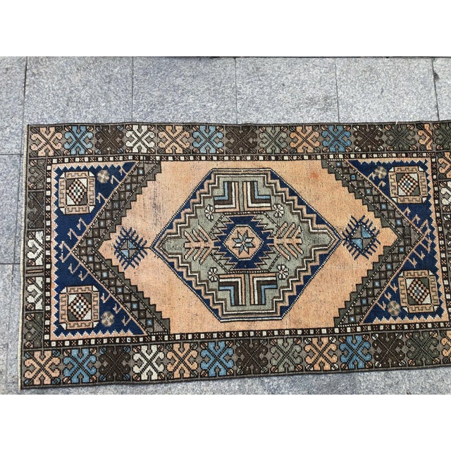 Turkish Contemporary Wool Rug - 3′1″ × 5′5″ For Sale - Image 9 of 11