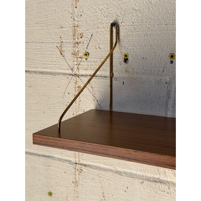 1960s Vintage Teak Floating Wall Shelf With Brass-Tone Metal Brackets – Mid-Century Modern Scandinavian Wall-Mounted Shelf For Sale - Image 5 of 10
