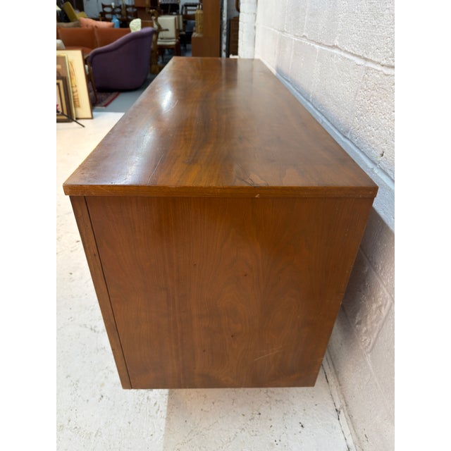 Brown Vintage Mid-Century Modern Walnut Credenza For Sale - Image 8 of 13