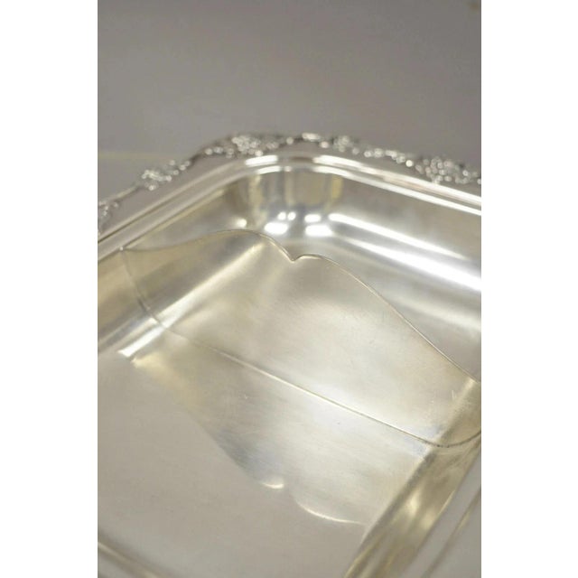 Vintage Oneida Victorian Silver Plated Grapevine Covered Vegetable Serving Dish For Sale In Philadelphia - Image 6 of 11