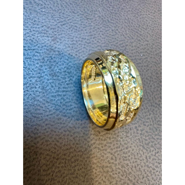 14 Karat Yellow Gold Classic Wide Wedding Band With Design Ring, Unisex Size 4.5 For Sale - Image 9 of 18