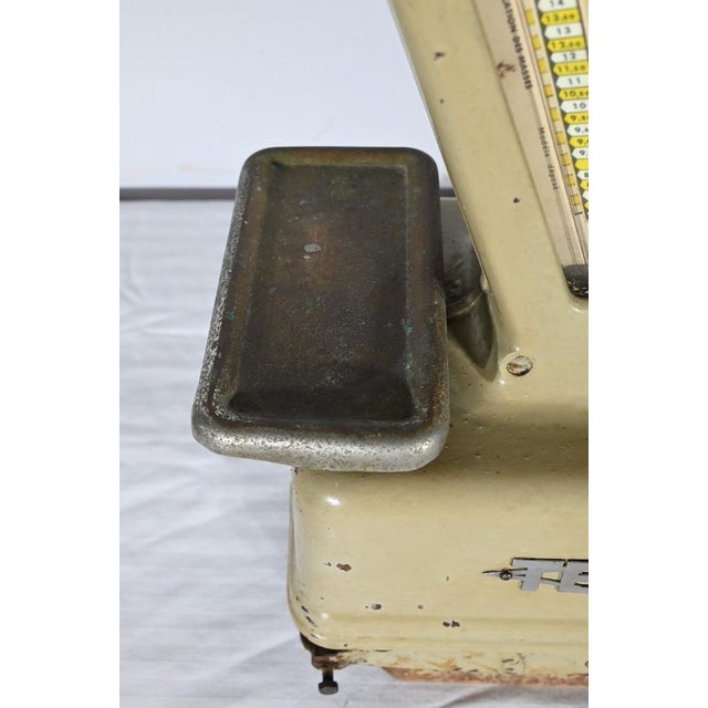 Semi-Automatic Scale in Bakelite, 1920s For Sale - Image 11 of 18