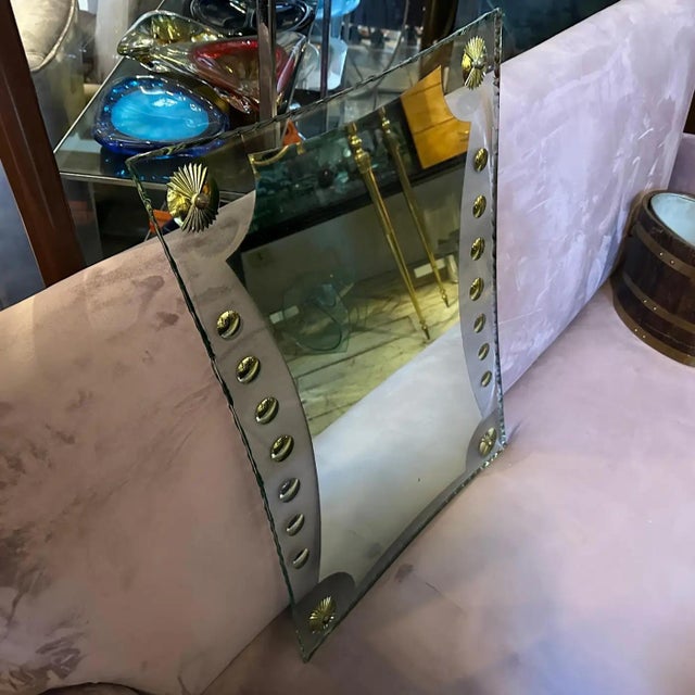 Metal 1950s Mid-Century Modern Verde Nilo Glass and Brass Wall Mirror by Cristal Arte For Sale - Image 7 of 12