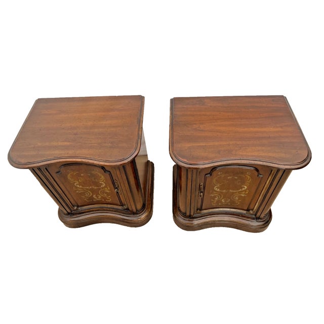 Heritage 1960s Heritage Grand Tour Curved Walnut Nightstands End Tables Cabinet, Shelf Set of Two For Sale - Image 4 of 12