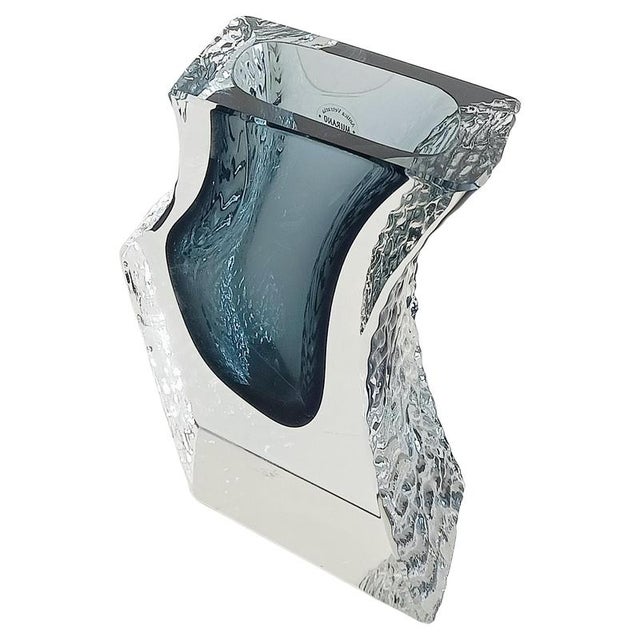 Gray Midcentury Modern Murano Glass Textured Side Vase by Mandruzzato, Italy, 1970s For Sale - Image 8 of 10