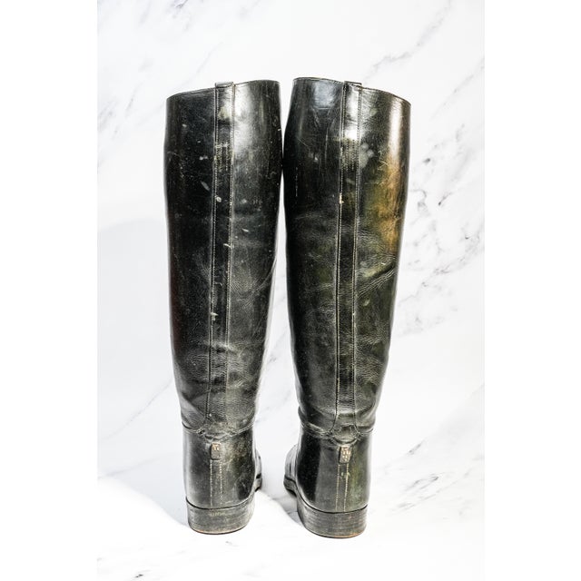 Fantastic Horse Riding English Antique Black Leather Boots Peal & Co. Wood Trees Home Decor Prop Country Equestrian For Sale - Image 9 of 16