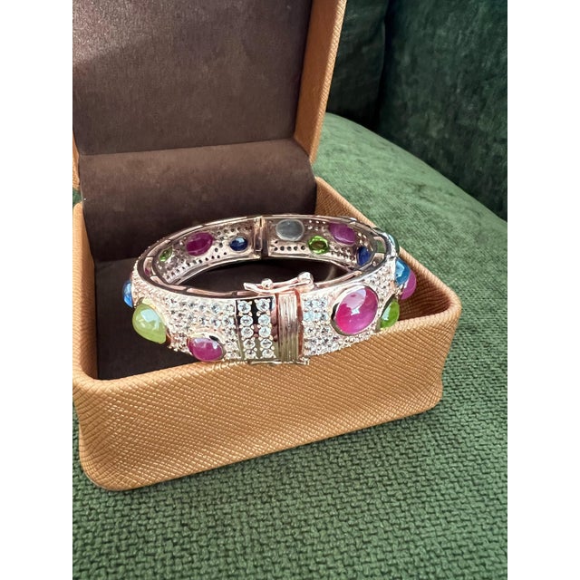Bochic "Capri" Ruby & Multi Color Gem & Sapphire Bangle Set In 18K Gold & Silver For Sale - Image 11 of 12