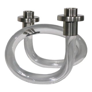 Dorothy Thorpe Pretzel Form Candlestick in Lucite and Chrome C. 1950/1960’s For Sale