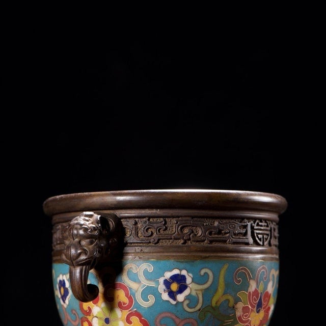 Vintage Cloisonné Enamel Censer With Beast Handles and Lotus Motif For Sale In Los Angeles - Image 6 of 9