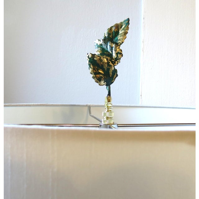 Pair of Vintage Italian Tole Leaf Finials, Gold Leaf Emerald Green Brass Base For Sale In Houston - Image 6 of 7
