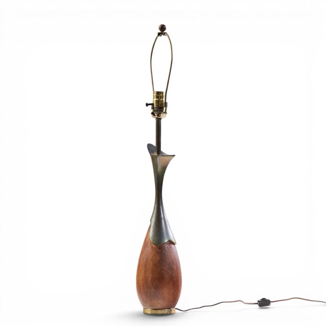 Westwood Lamps Tony Paul for Westwood Industries Mid Century Walnut and Brass Lamps - Pair For Sale - Image 4 of 8