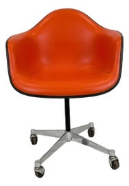 Example of Eames Side Chairs