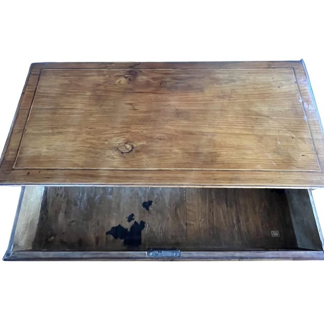 Italian Neoclassical Louis XVI Commode in Cherry For Sale - Image 9 of 17