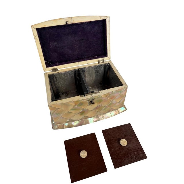 Late 19th Century Mother of Pearl Tea Caddy English Circa 1870 For Sale - Image 5 of 7