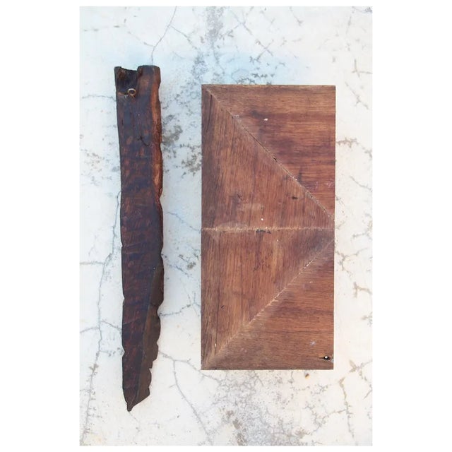 Baroque 18th Century, Set of 2 Carved and Gold Leaf Portuguese Baroque Fragments Antique For Sale - Image 3 of 8